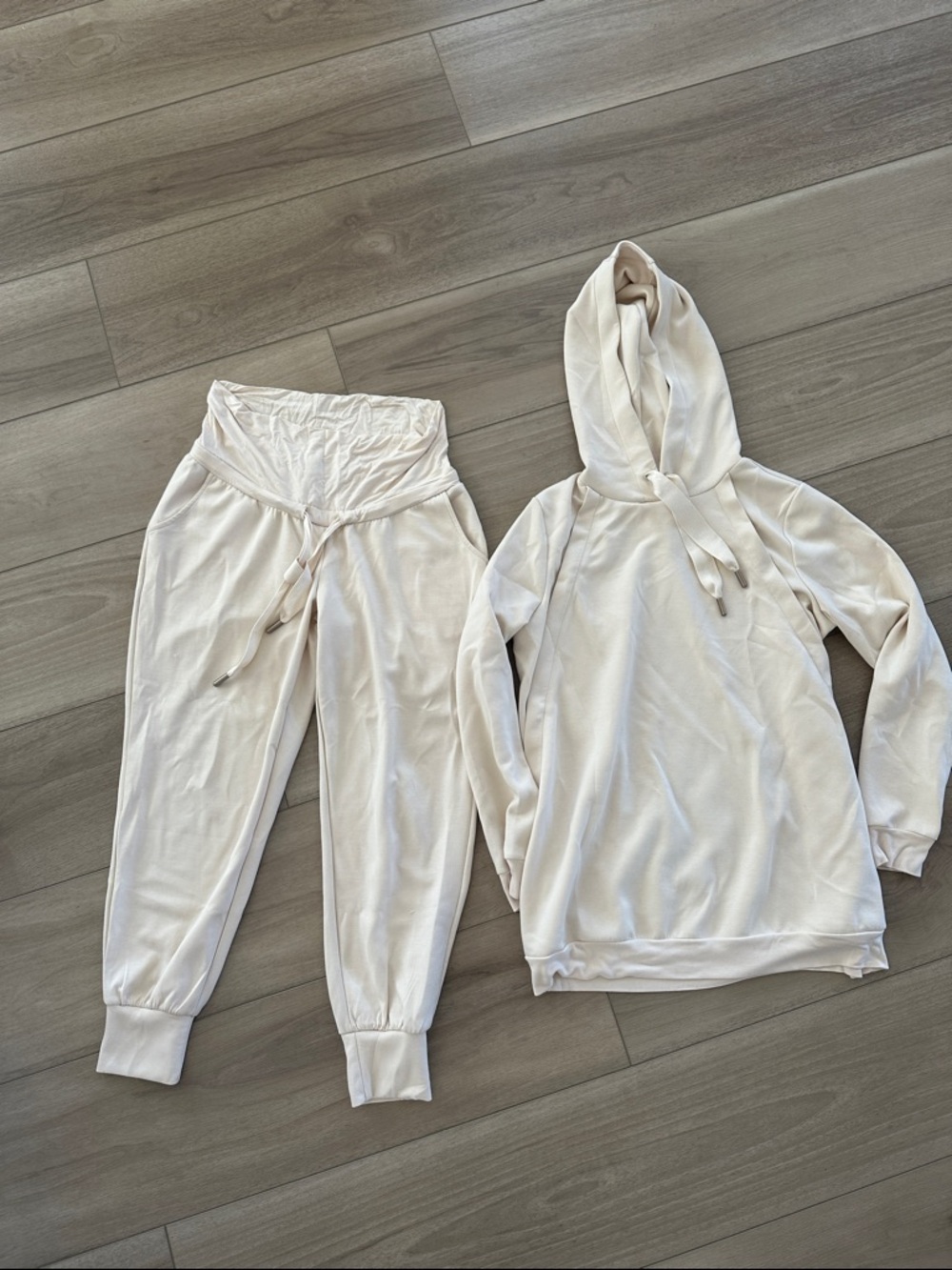 Maternity Seraphine Cozy Hoodie & Jogger Set